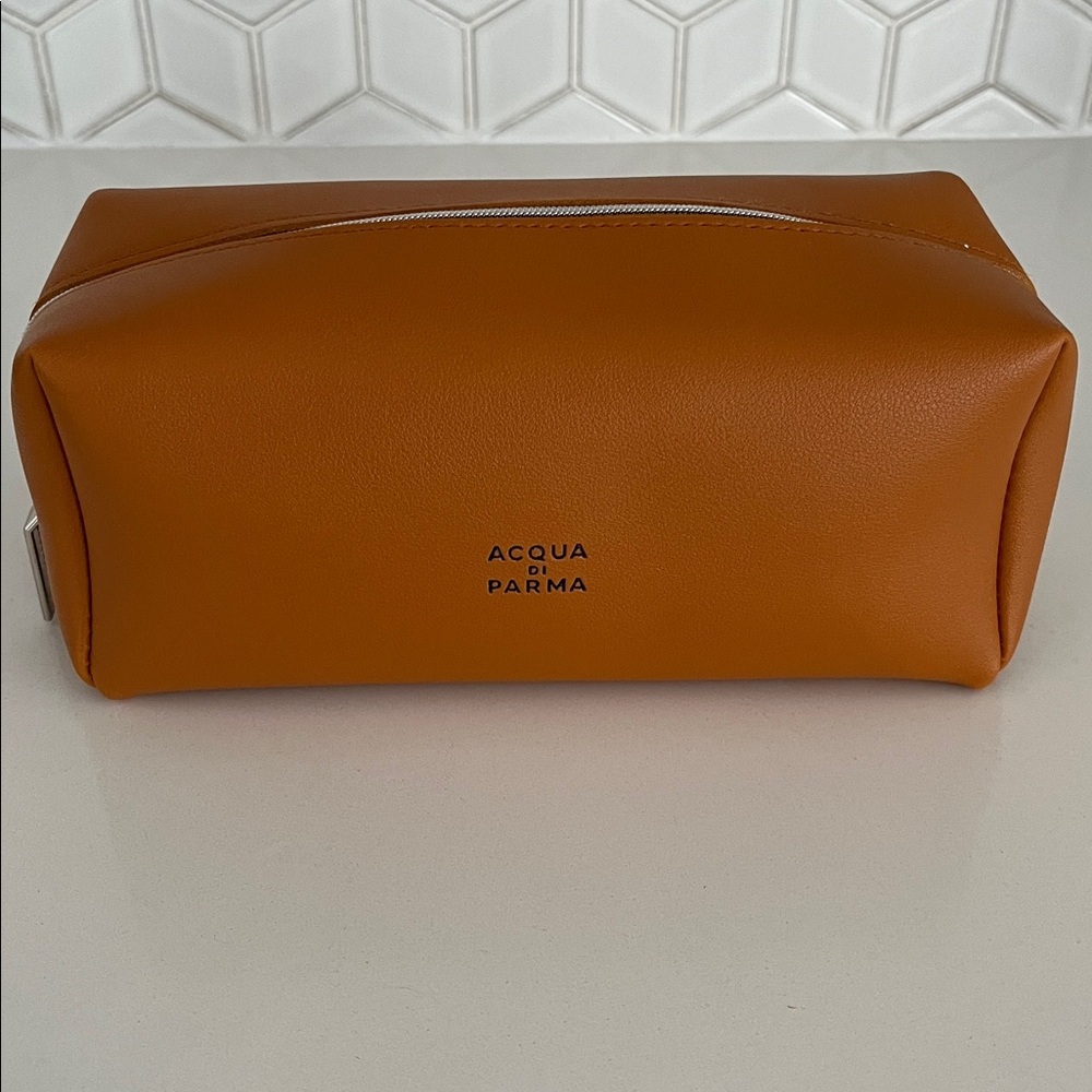 ACQUA DI PARMA x AIR CANADA Business Class Amenity Branded Bag Travel Unisex